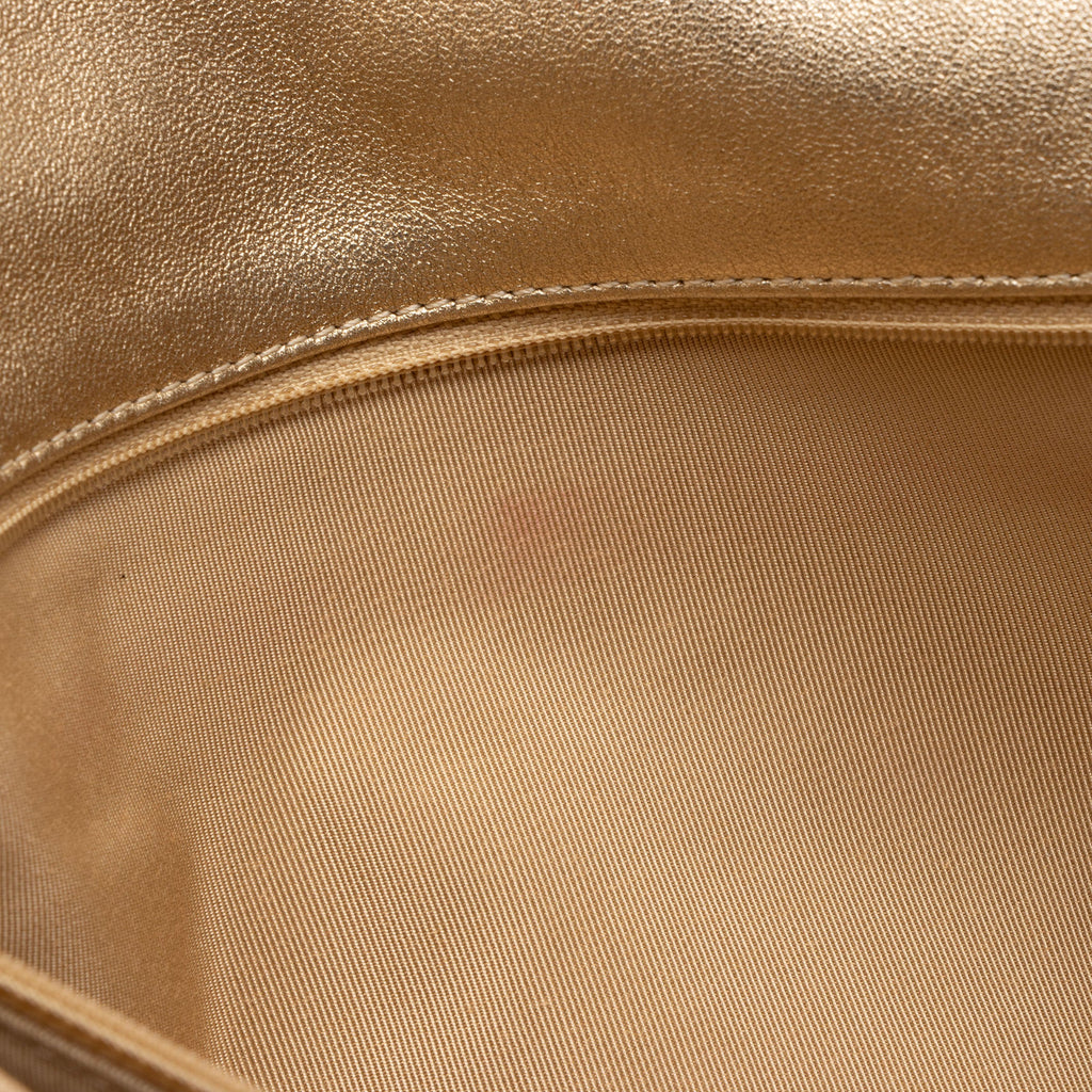 Chanel Metallic Perforated Lambskin CC Medals Medium Flap Bag (SHF-5oF95y)