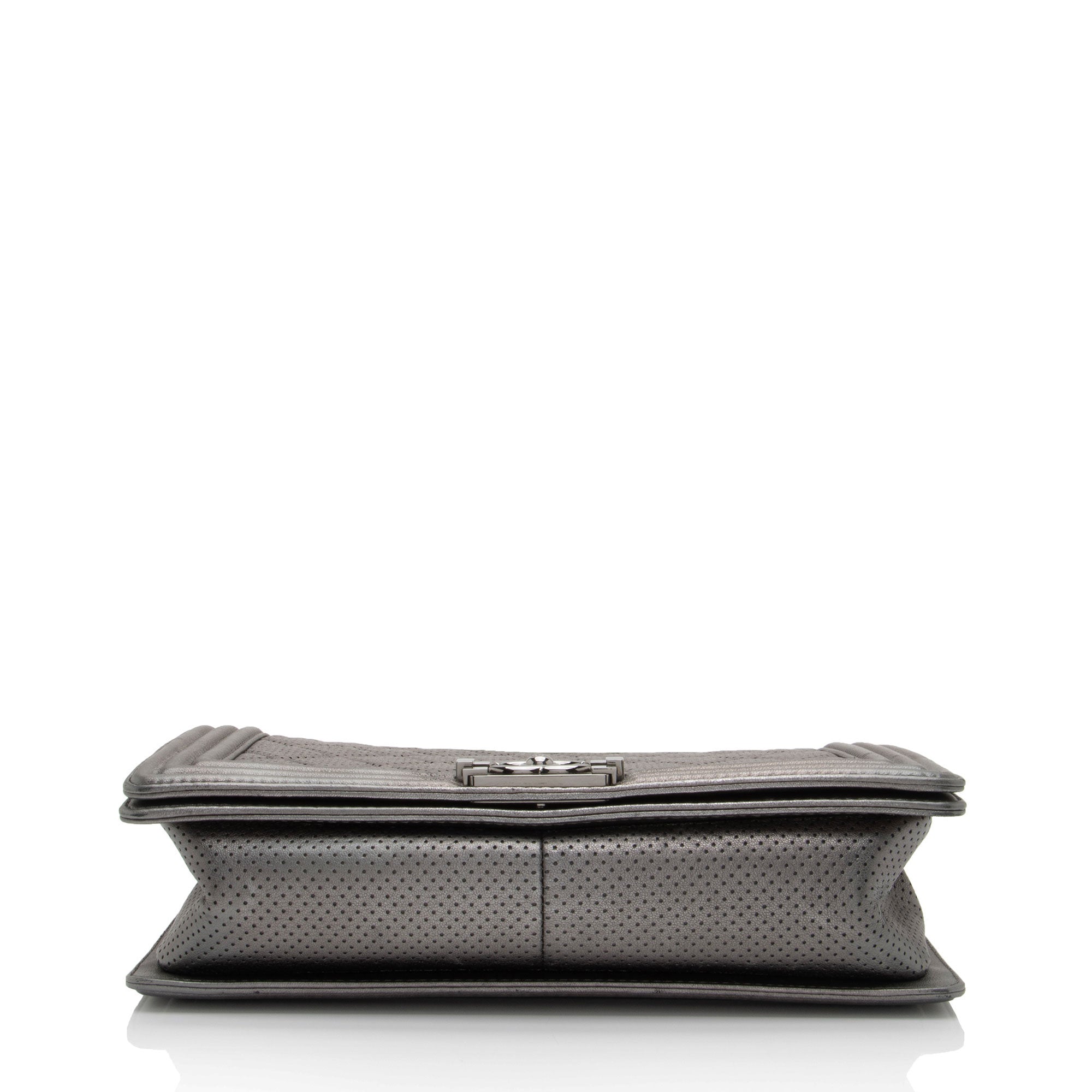 Chanel Metallic Perforated Lambskin New Medium Boy Bag (SHF-hpWTCx)