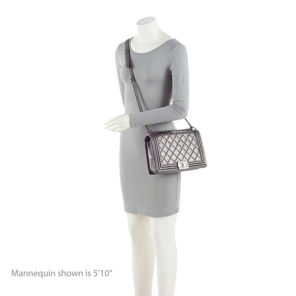 Chanel Metallic Perforated Lambskin New Medium Boy Bag (SHF-hpWTCx)