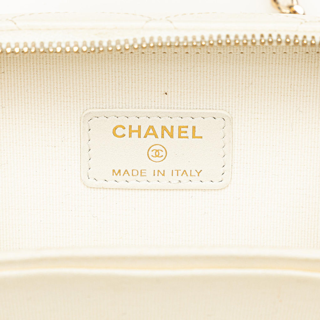 Chanel Mini CC Caviar Top Handle Vanity Case (SHG-OVqtf0)