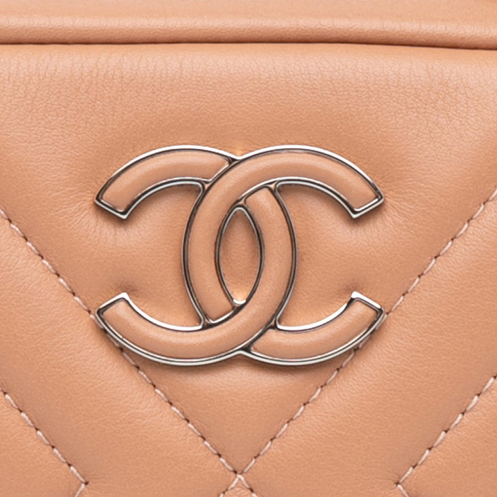 Chanel Mini CC Diagonal Chevron Camera Case (SHG-zMJmTk)