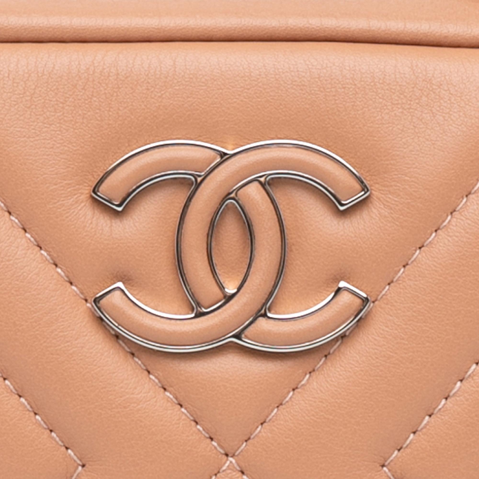 Chanel Mini CC Diagonal Chevron Camera Case (SHG-zMJmTk)