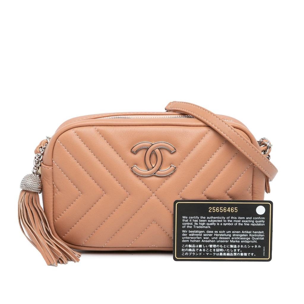 Chanel Mini CC Diagonal Chevron Camera Case (SHG-zMJmTk)