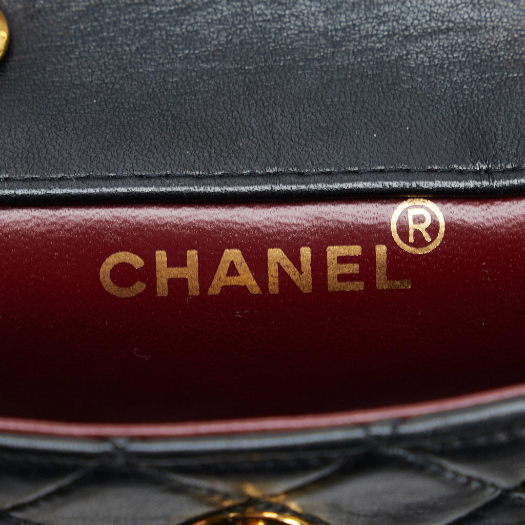 Chanel Mini CC Quilted Lambskin Flap (SHG-vKkjGB)