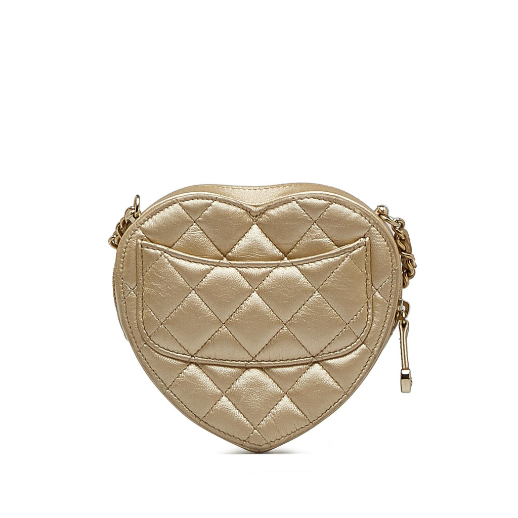 Chanel Mini CC in Love Heart Crossbody (SHG-Qohyoi)