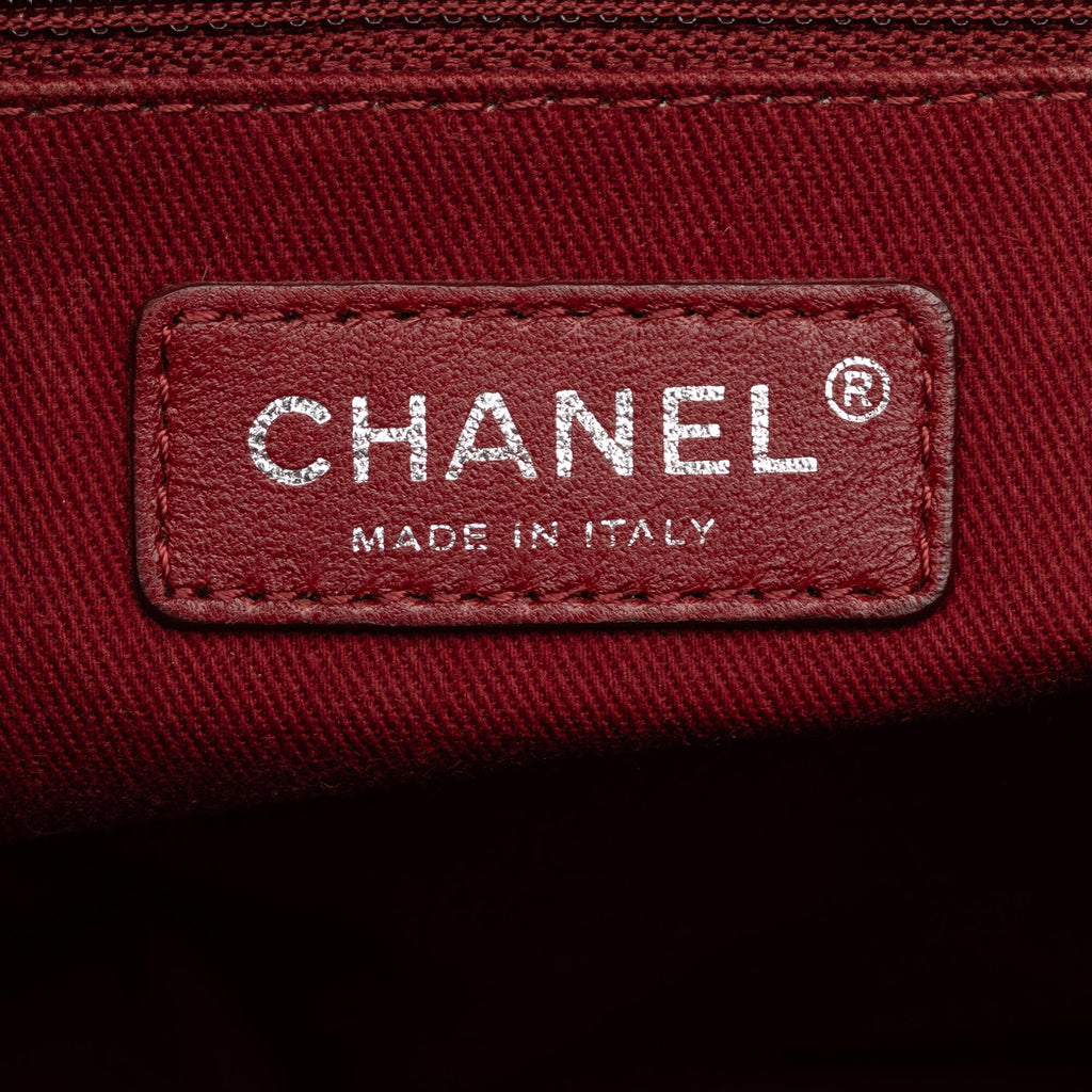 Chanel Mini Canvas Deauville Tote (SHG-SUS6M3)