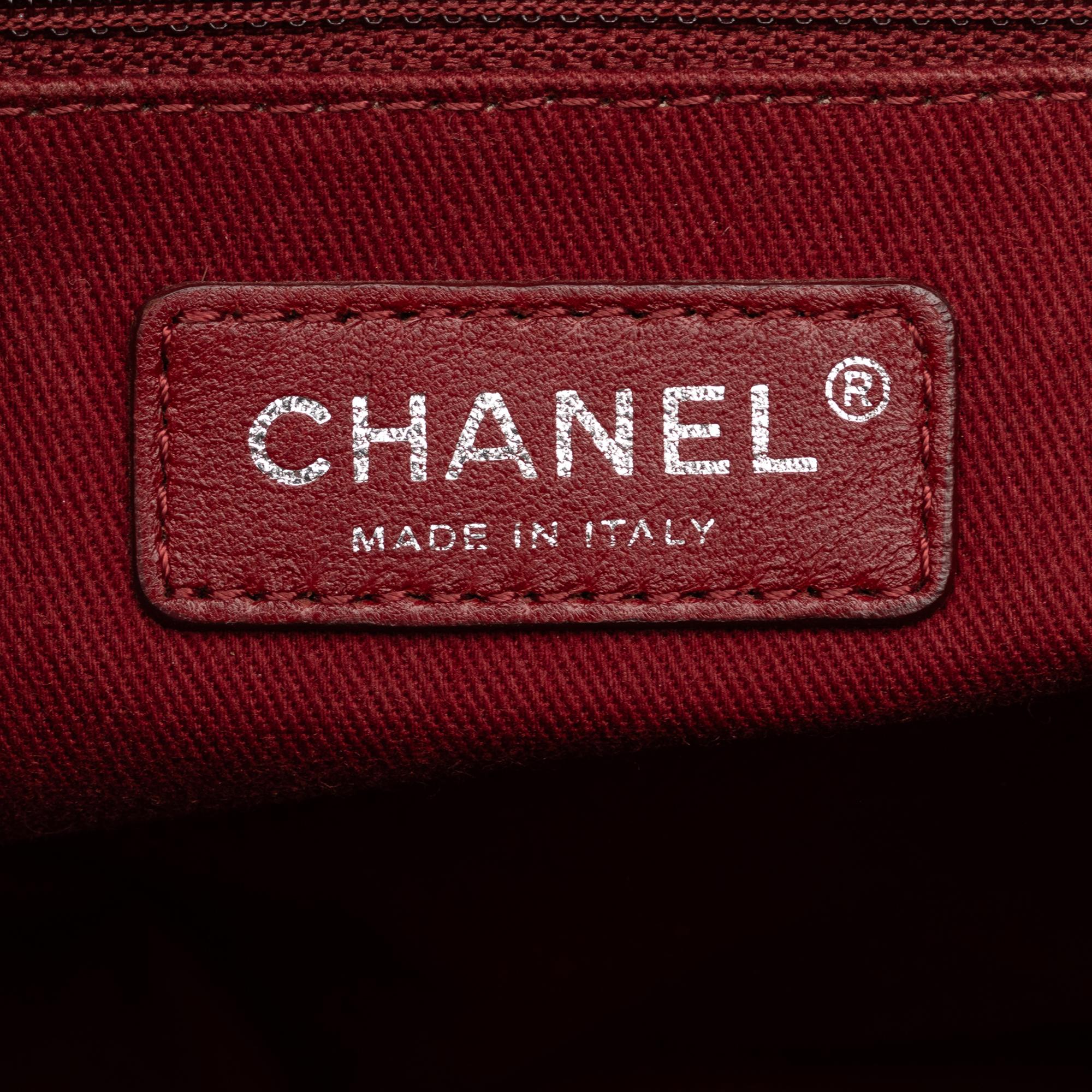 Chanel Mini Canvas Deauville Tote (SHG-SUS6M3)