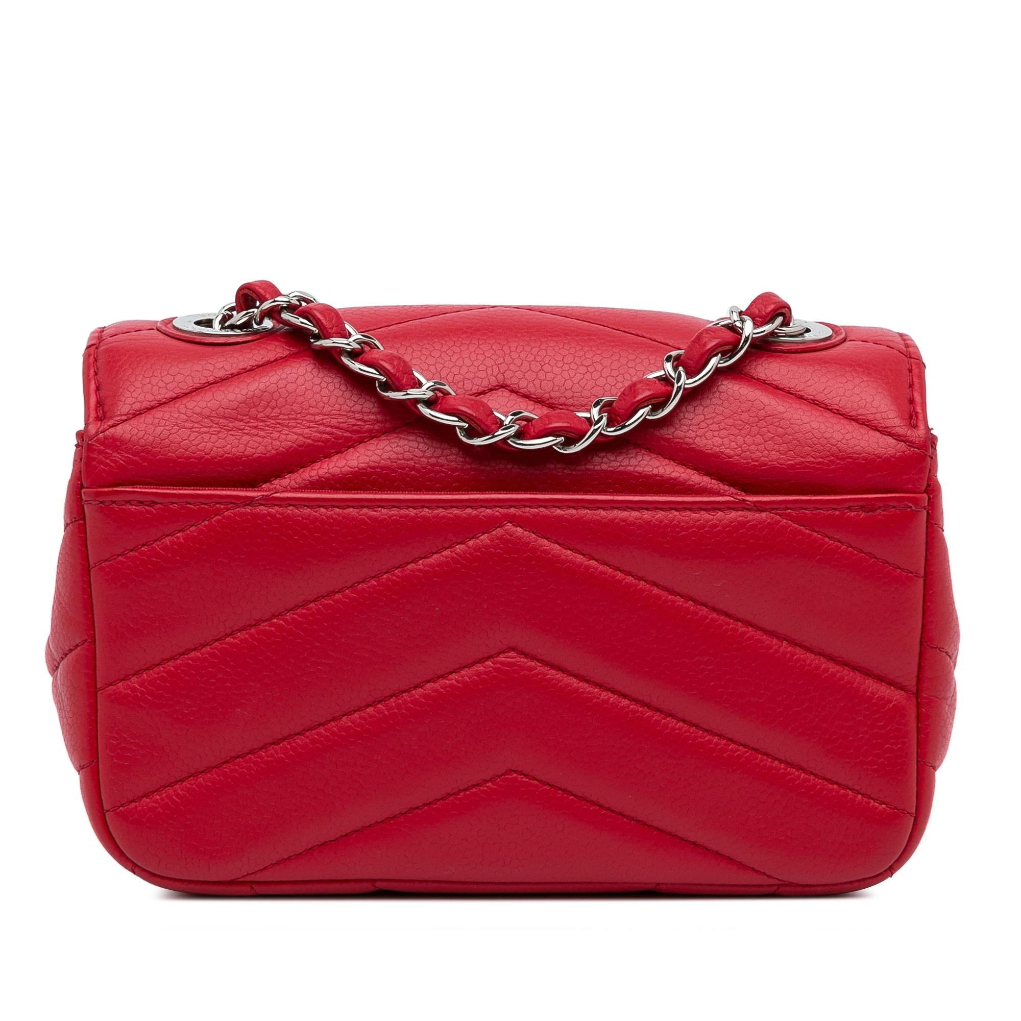 Chanel Mini Caviar Chevron Data Center Envelope Flap Bag (SHG-xIRjR6)