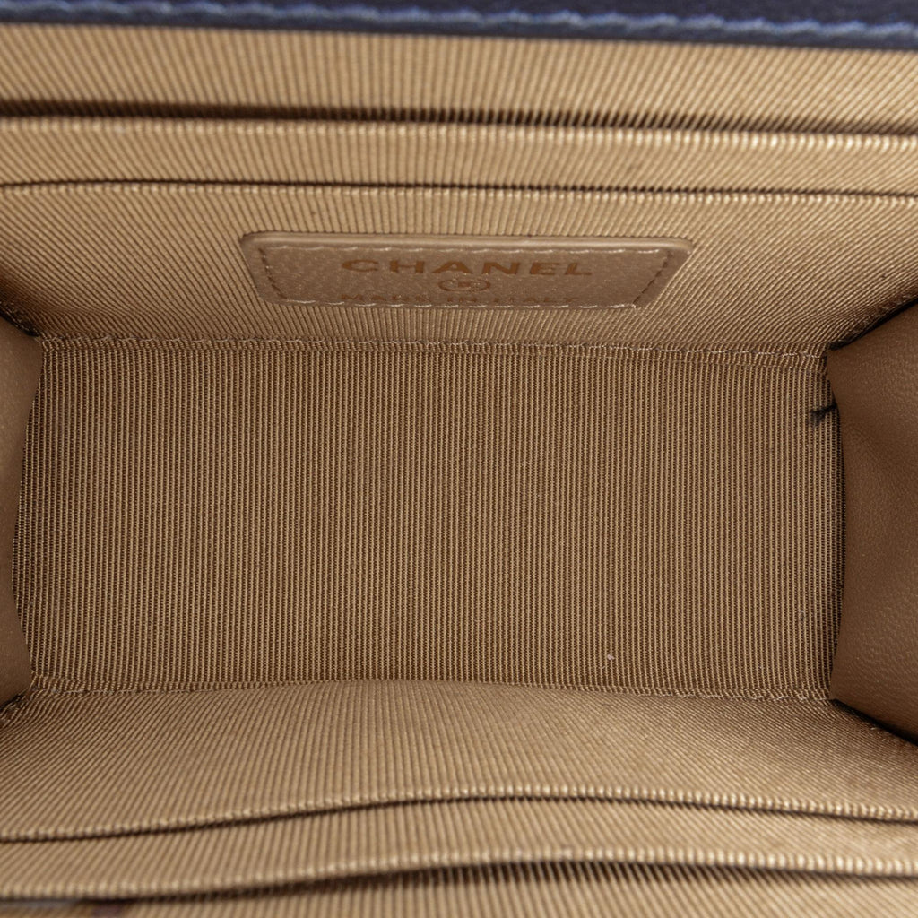 Chanel Mini Chic Pearls Crossbody (SHG-rcMm8Z)