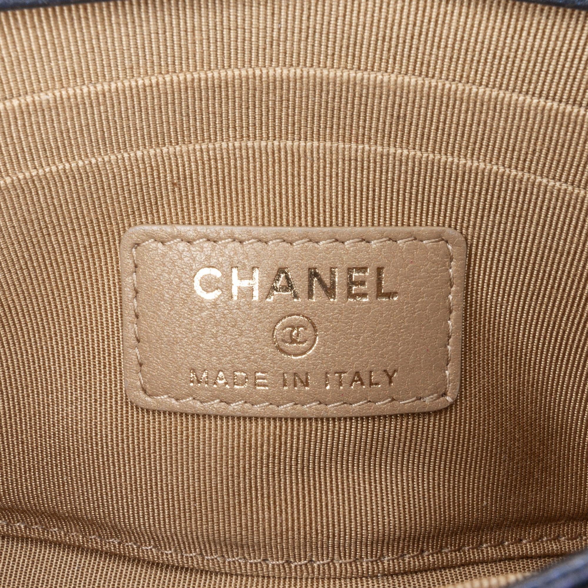 Chanel Mini Chic Pearls Crossbody (SHG-rcMm8Z)
