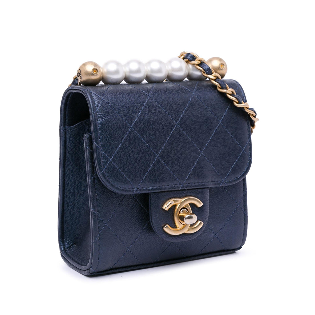 Chanel Mini Chic Pearls Crossbody (SHG-rcMm8Z)