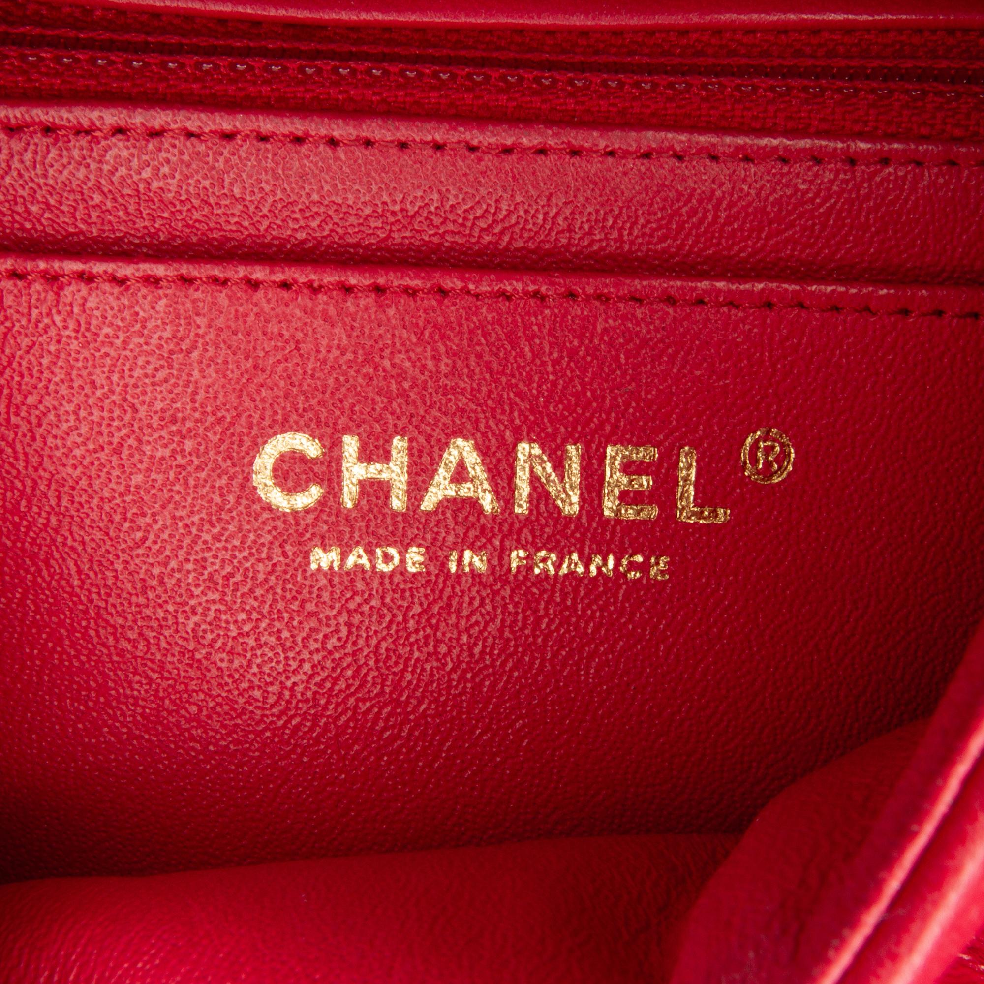 Chanel Mini Classic Lambskin Rectangular Single Flap (SHG-6kkXVi)