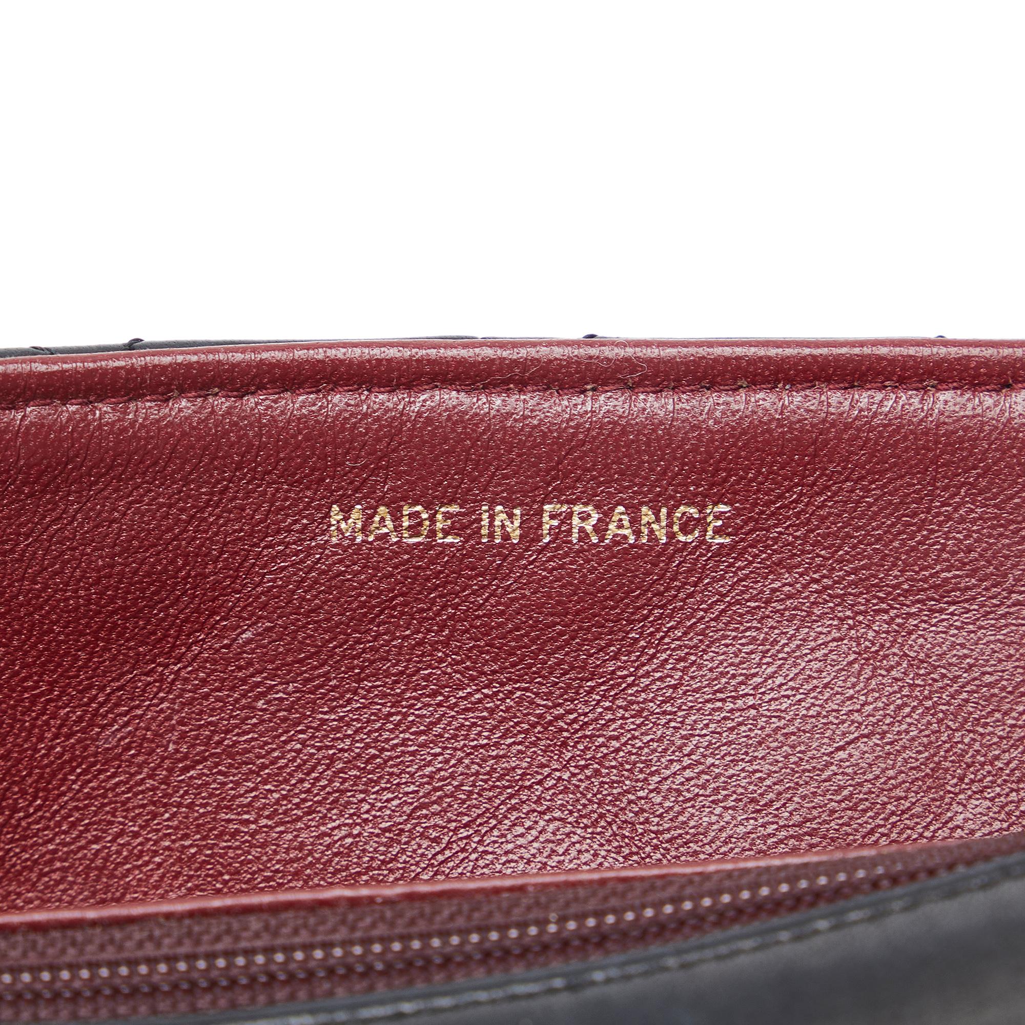 Chanel Mini Classic Lambskin Square Flap (SHG-kqyz2i)
