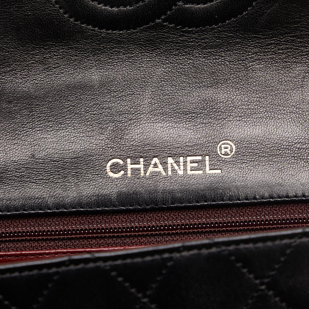 Chanel Mini Classic Lambskin Square Flap (SHG-lnKMMQ)