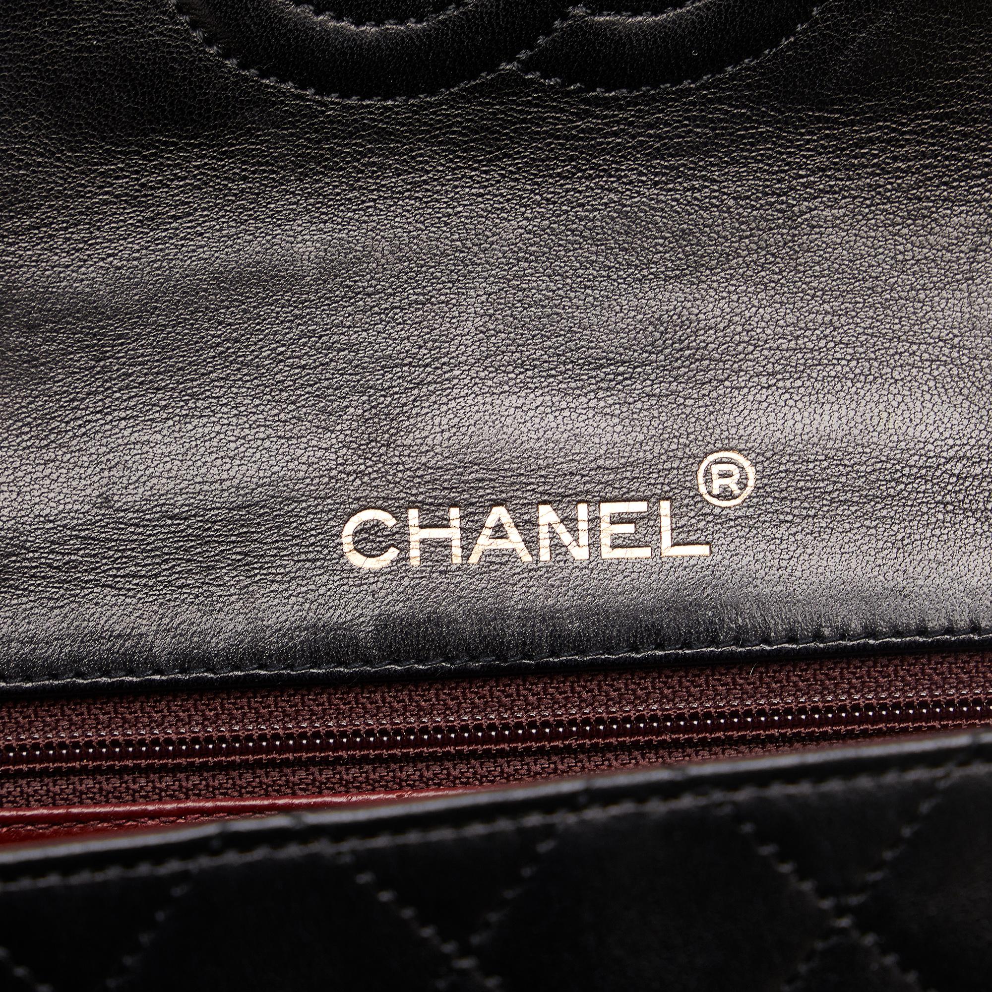 Chanel Mini Classic Lambskin Square Flap (SHG-lnKMMQ)