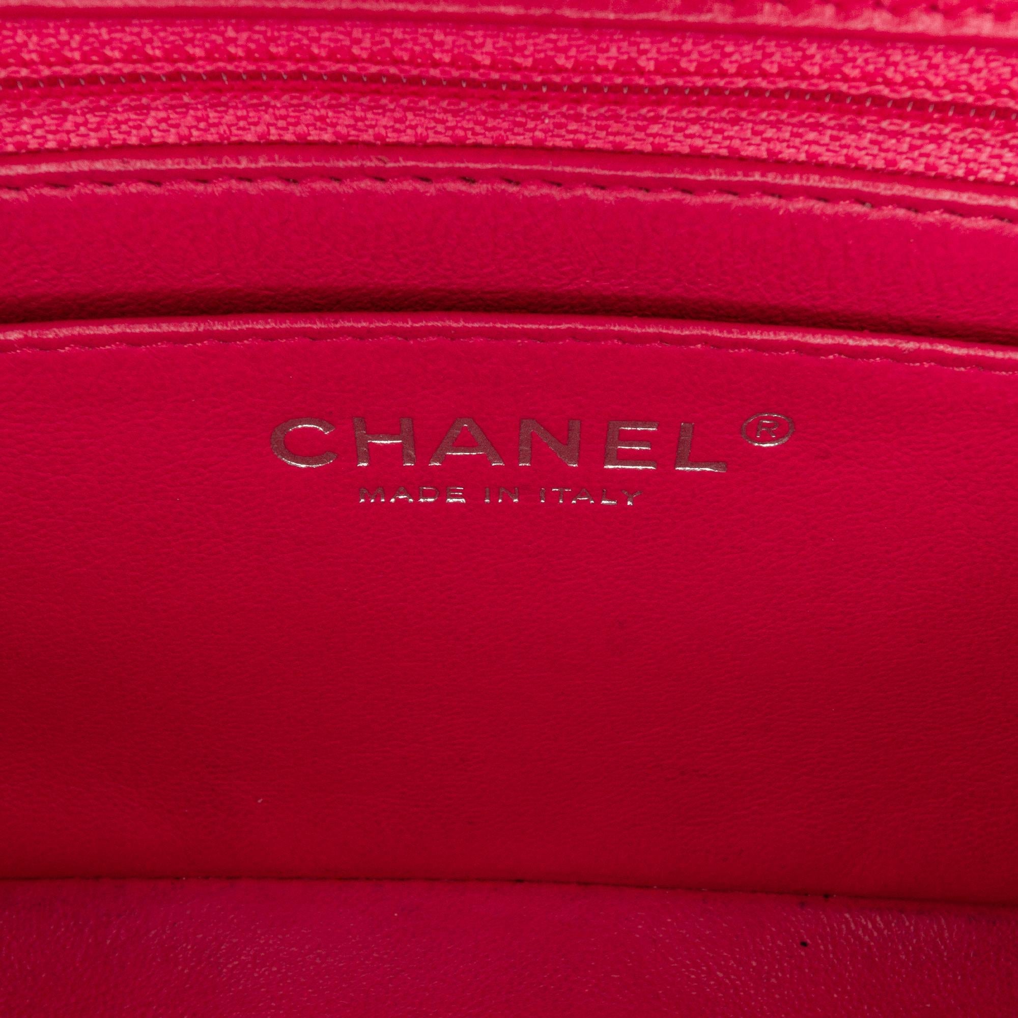 Chanel Mini Classic Lambskin Square Flap (SHG-7URREH)