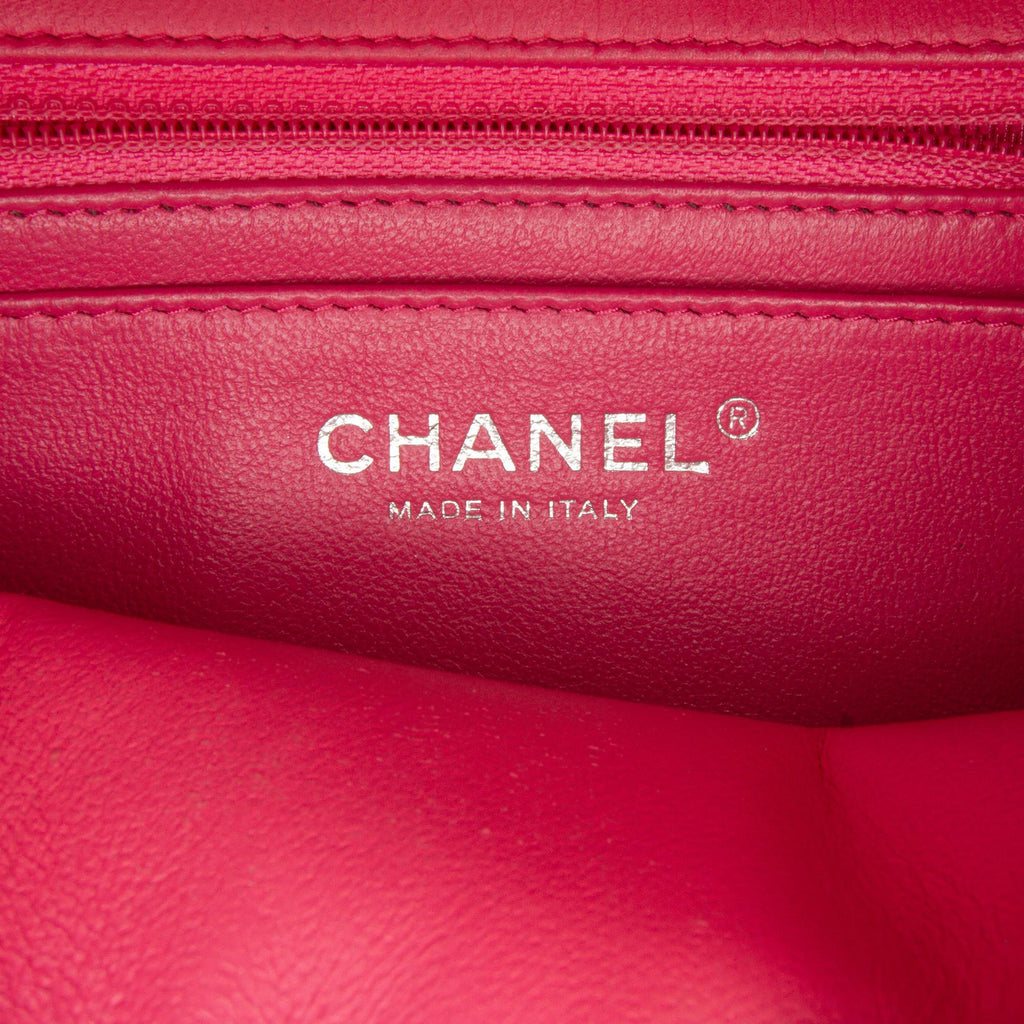 Chanel Mini Classic Lambskin Square Single Flap (SHG-w1g0FJ)