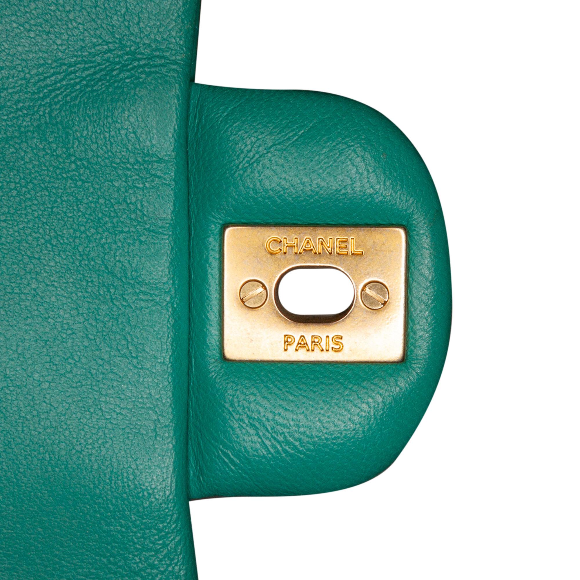 Chanel Mini Classic Square Lambskin Single Flap Bag (SHG-oxXAOp)