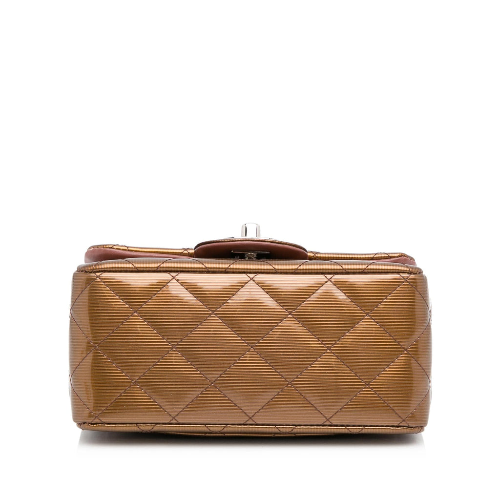 Chanel Mini Classic Square Patent Single Flap (SHG-nmtI7p)