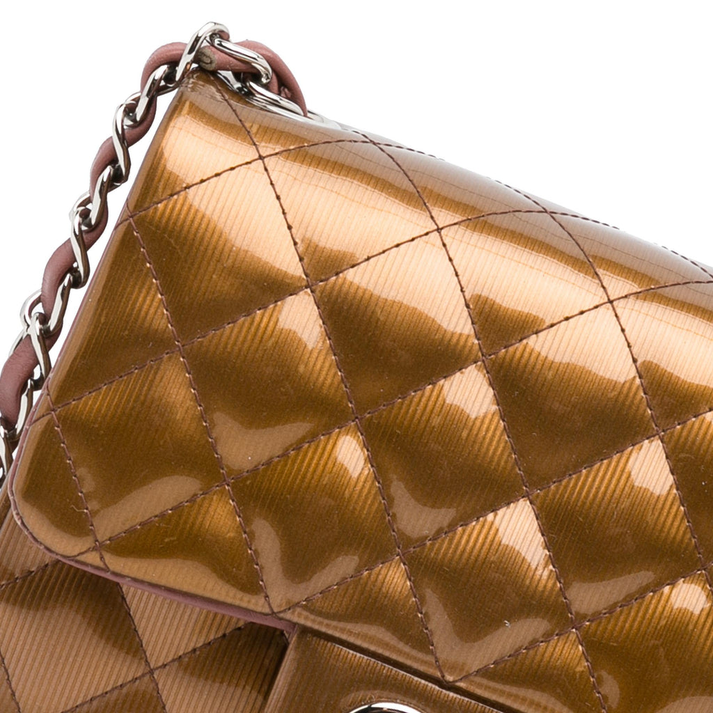 Chanel Mini Classic Square Patent Single Flap (SHG-nmtI7p)