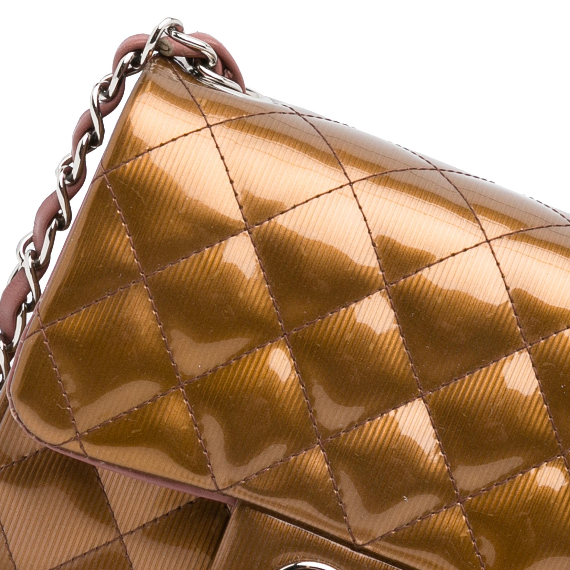 Chanel Mini Classic Square Patent Single Flap (SHG-nmtI7p)