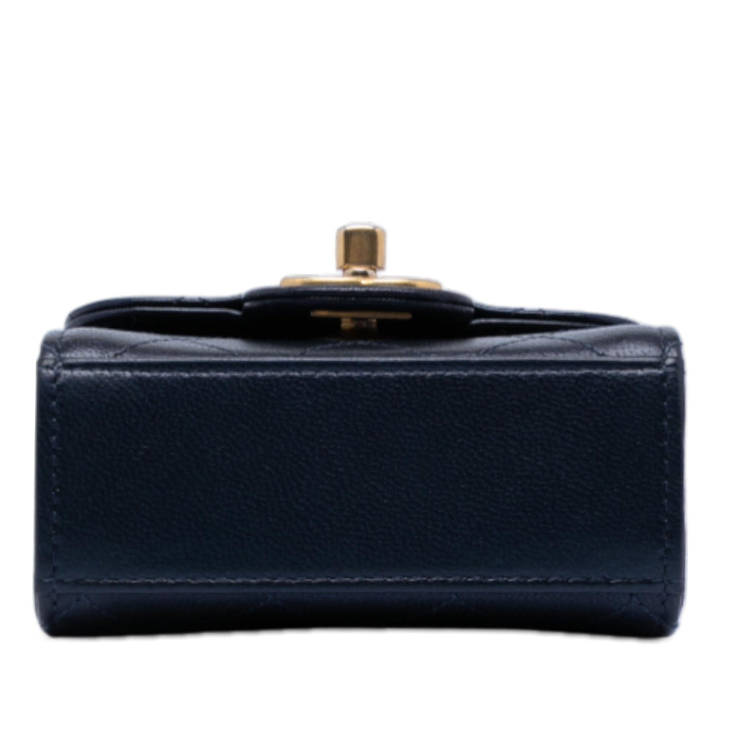 Chanel Mini Goatskin Chic Pearls Clutch On Chain