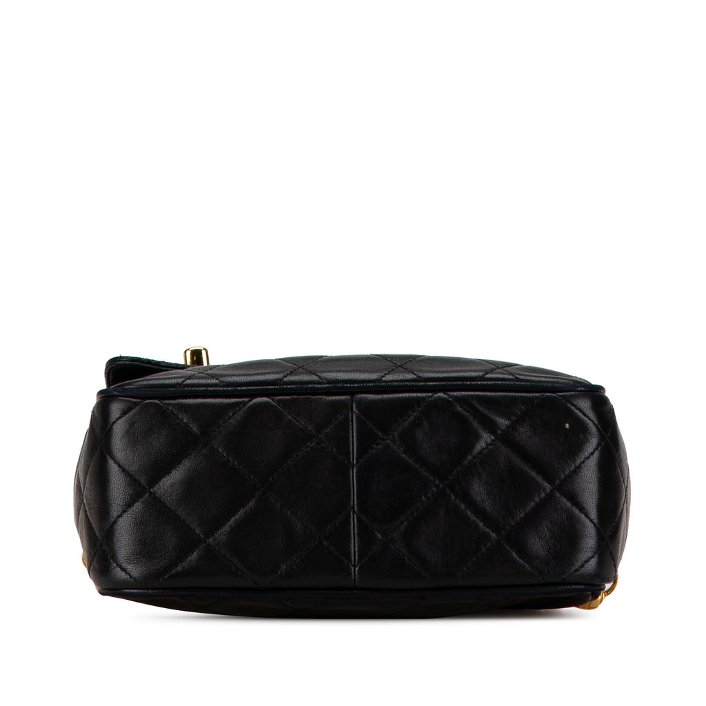 Chanel Mini Lambskin CC Tassel Camera Crossbody (SHG-OVHh6m)