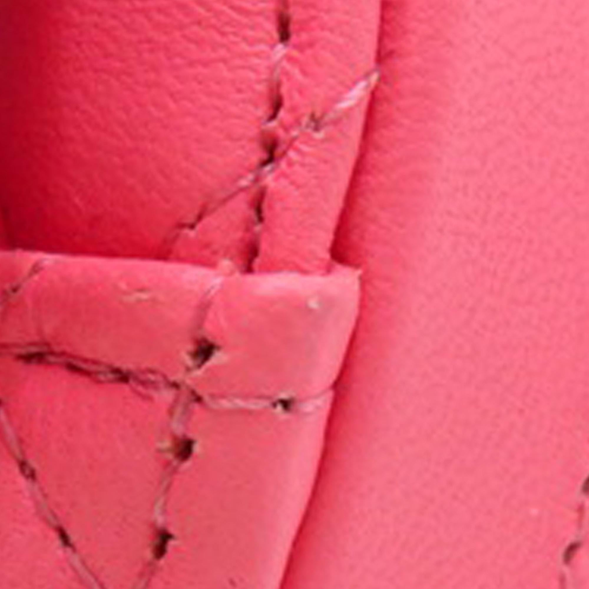 Chanel Mini Lambskin CC in Love Heart Crossbody (SHG-nERI6D)