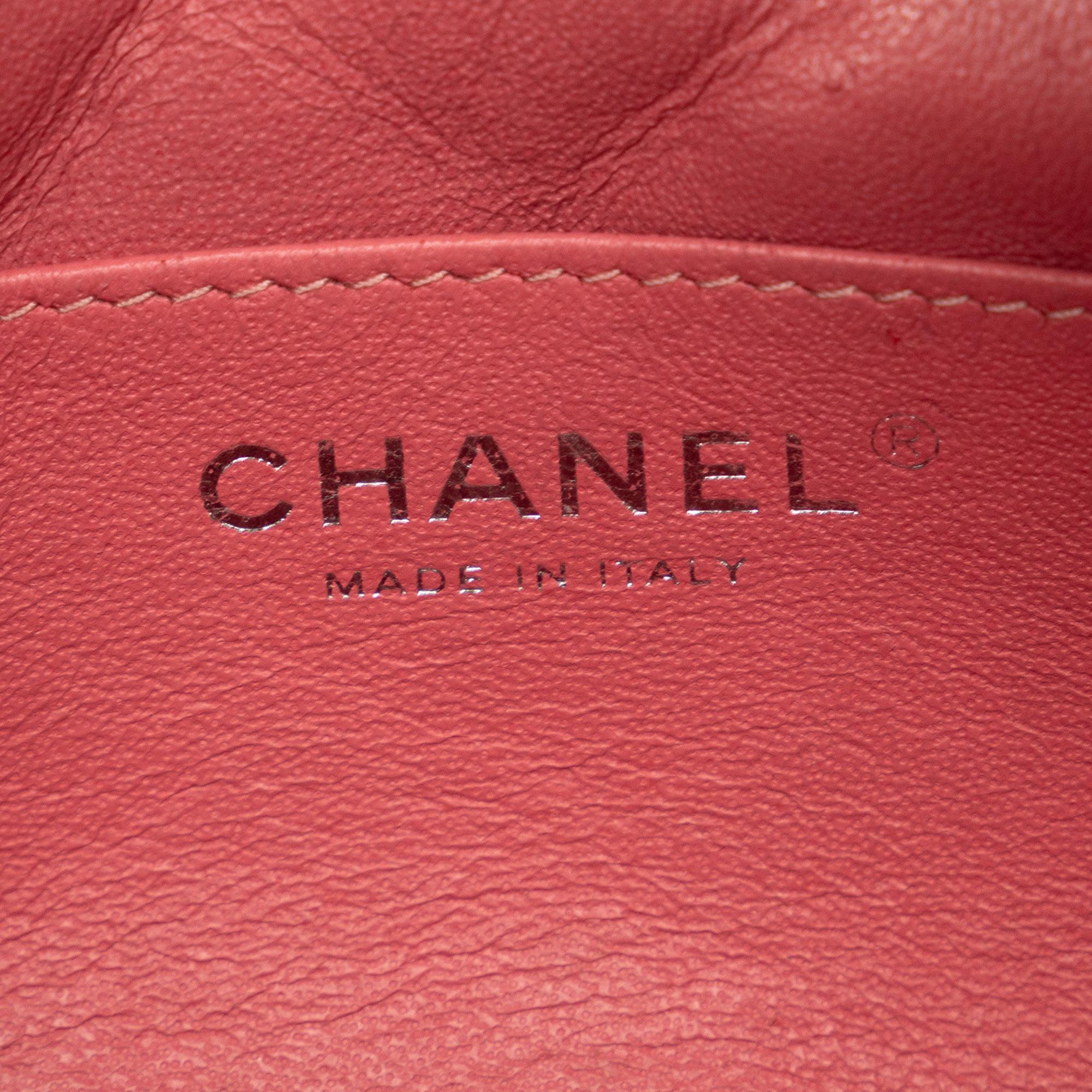 Chanel Mini Lambskin Camera Case (SHG-J1pjLT)