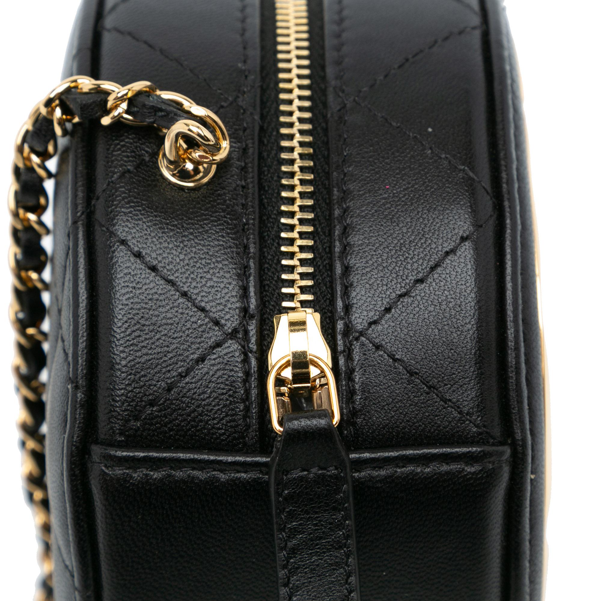 Chanel Mini Lambskin Golden Plate Round Clutch with Chain (SHG-WiHX9Q)