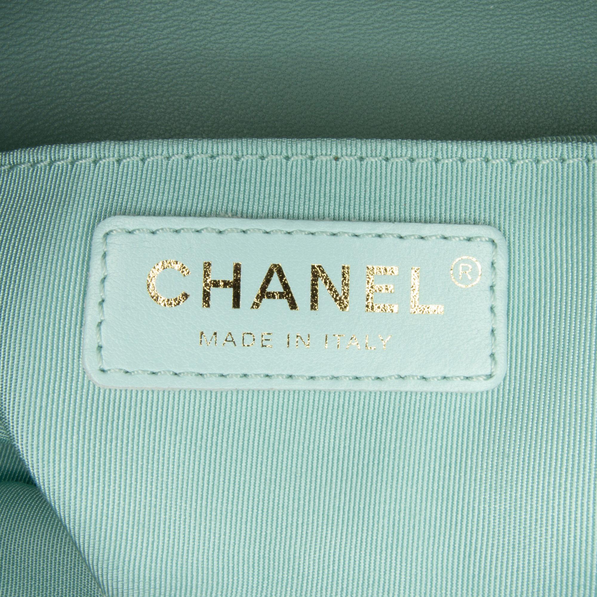 Chanel Mini Lambskin In The Loop Flap (SHG-Fe4t9D)