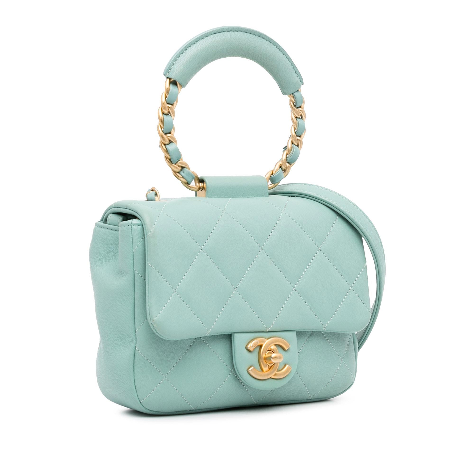 Chanel Mini Lambskin In The Loop Flap (SHG-Fe4t9D)