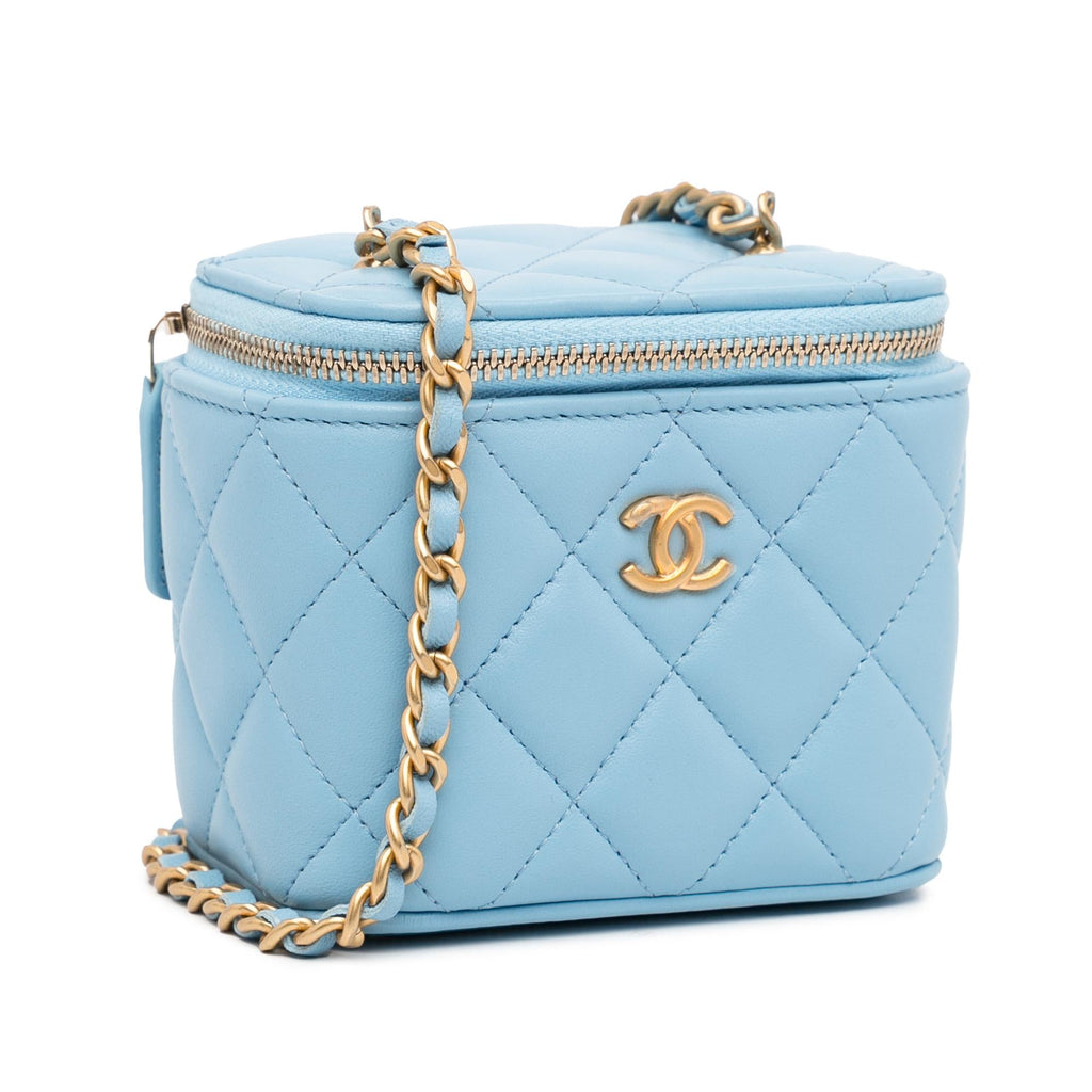 Chanel Mini Lambskin Pearl Crush Vanity (SHG-hh2WV2)