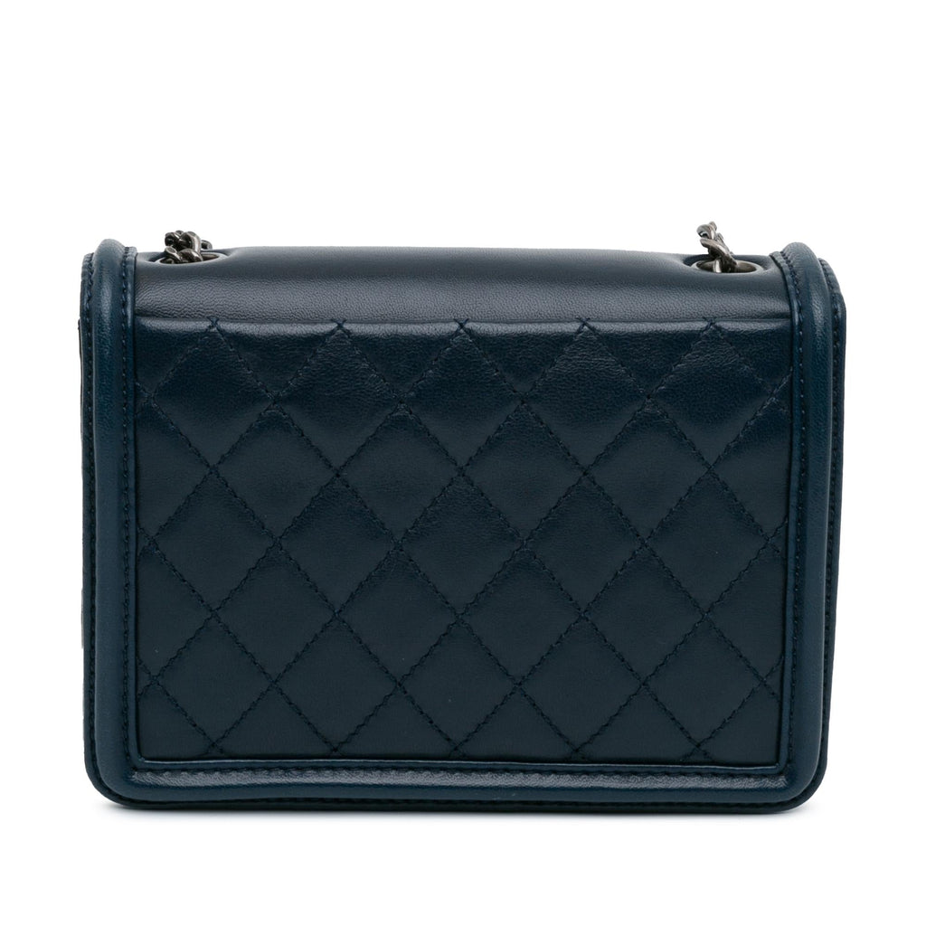 Chanel Mini Plexiglass and Leather Boy Brick Flap (SHG-IaaHc5)