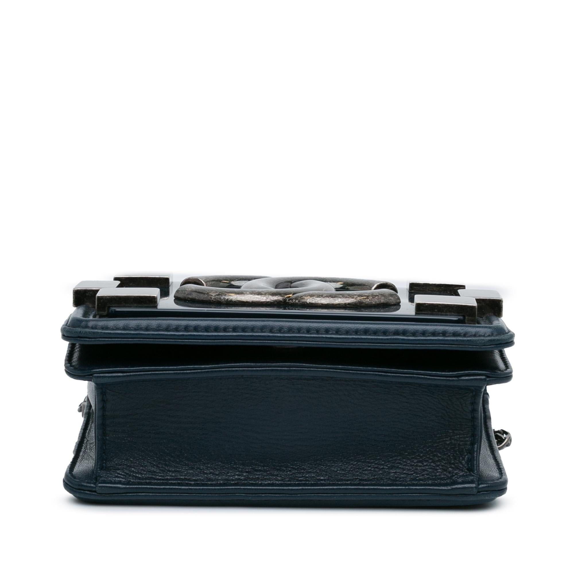 Chanel Mini Plexiglass and Leather Boy Brick Flap (SHG-IaaHc5)