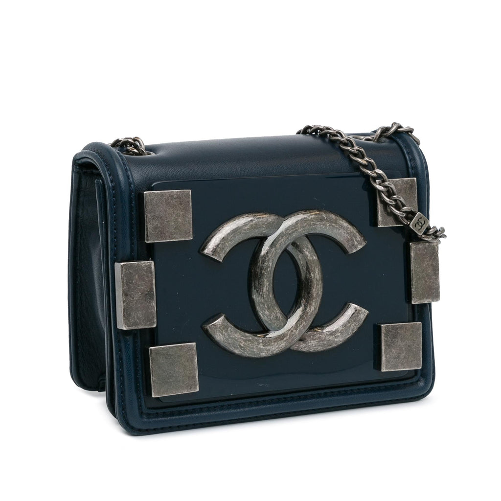 Chanel Mini Plexiglass and Leather Boy Brick Flap (SHG-IaaHc5)