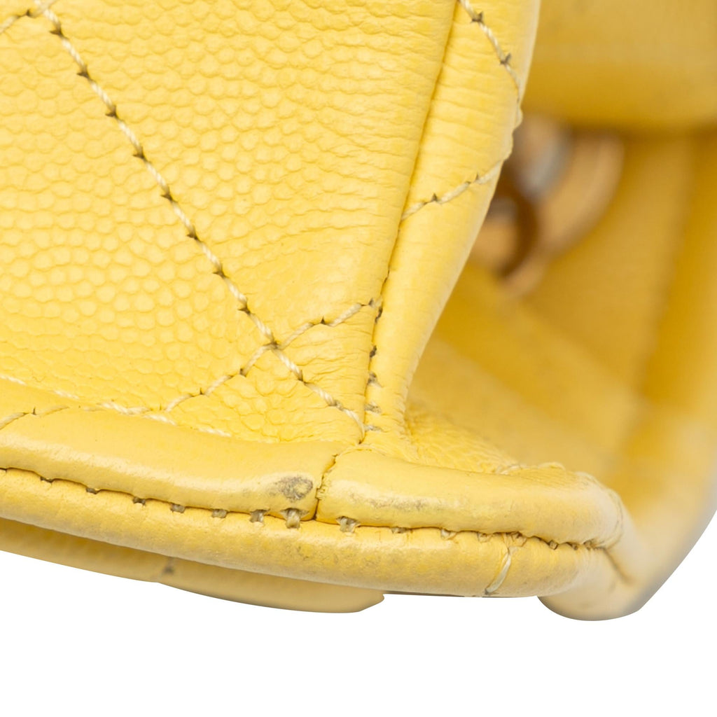 Chanel Mini Quilted Caviar Sweet Classic Flap (SHG-7qkTJa)