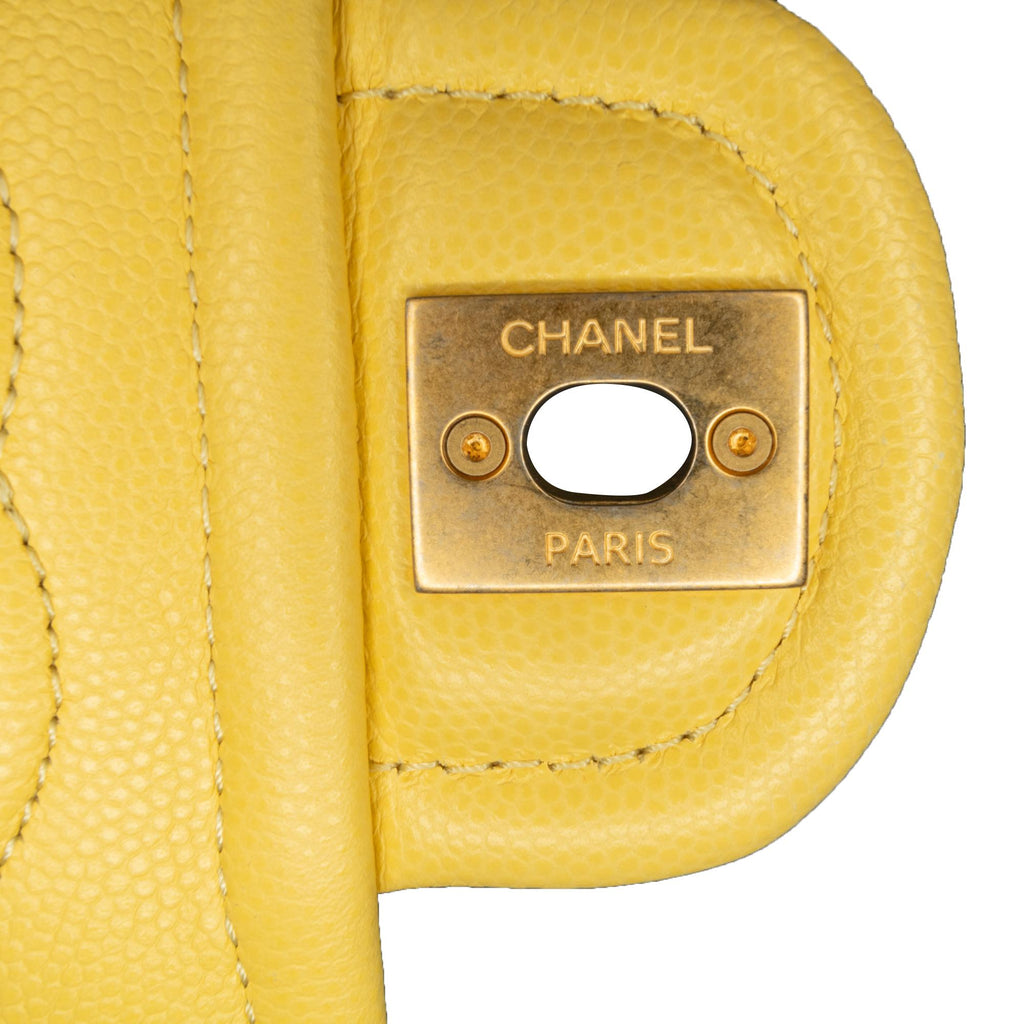 Chanel Mini Quilted Caviar Sweet Classic Flap (SHG-7qkTJa)