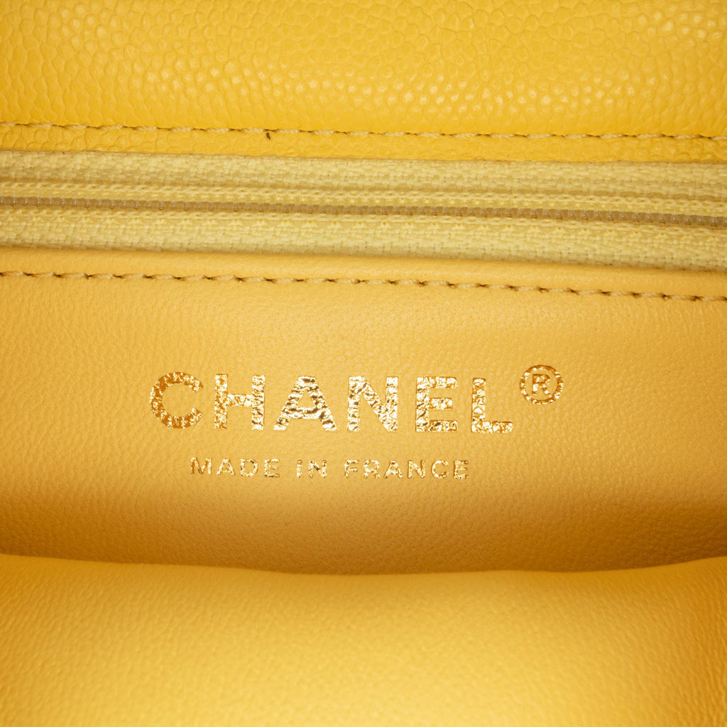 Chanel Mini Quilted Caviar Sweet Classic Flap (SHG-7qkTJa)