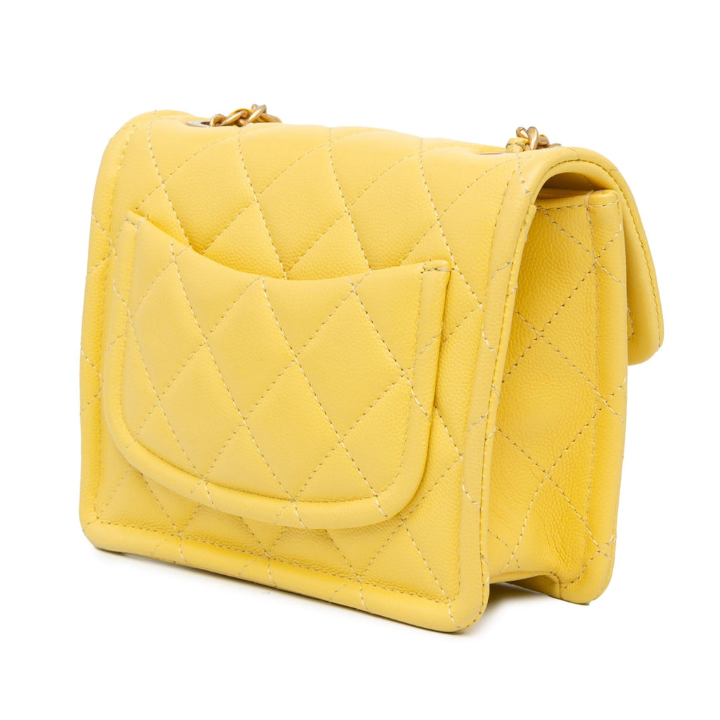 Chanel Mini Quilted Caviar Sweet Classic Flap (SHG-7qkTJa)