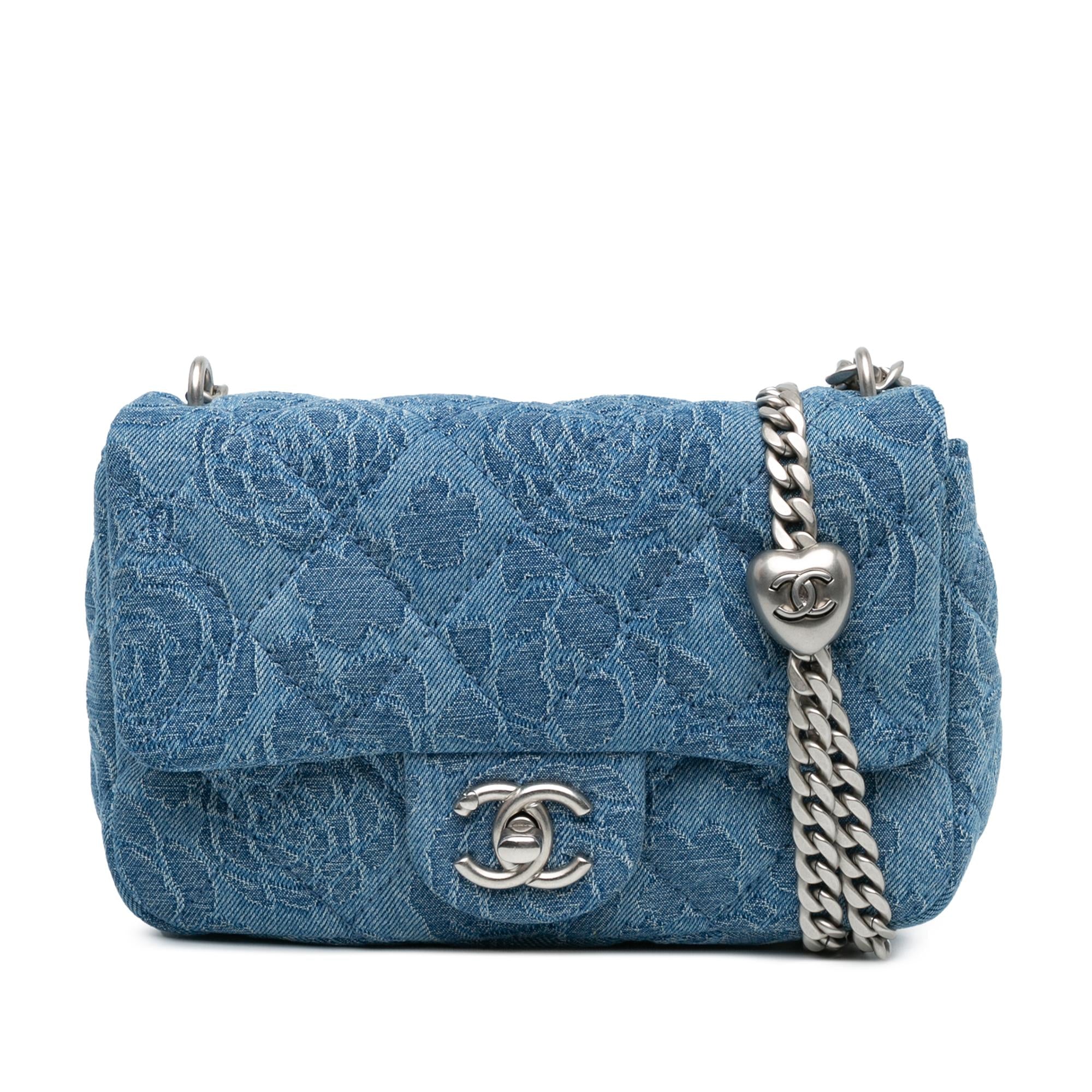 Chanel Mini Quilted Denim Camellia Sweetheart Flap (SHG-Z6FxHj)