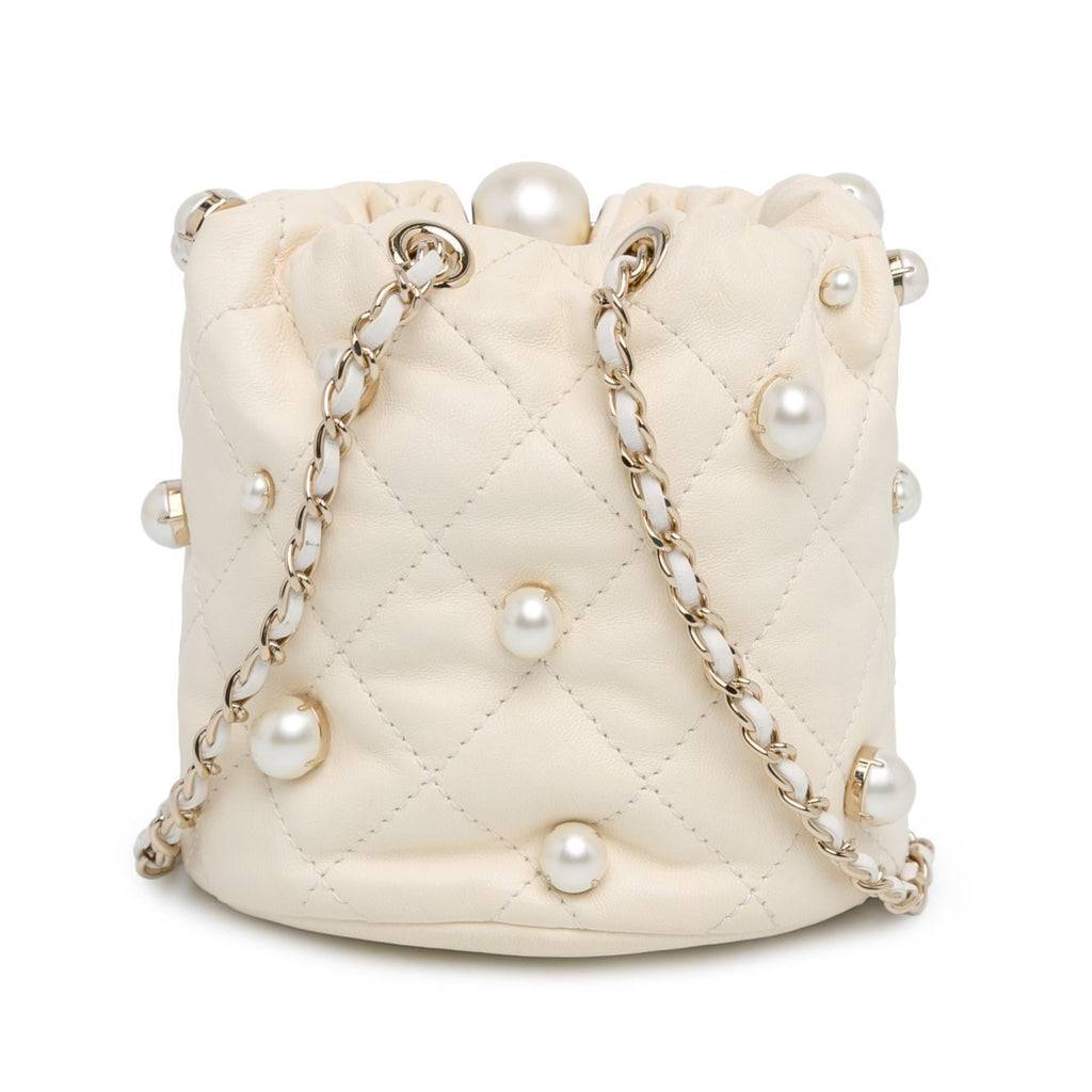 Chanel Mini Quilted Lambskin About Pearls Drawstring Bucket Bag (SHG-KIu1EB)