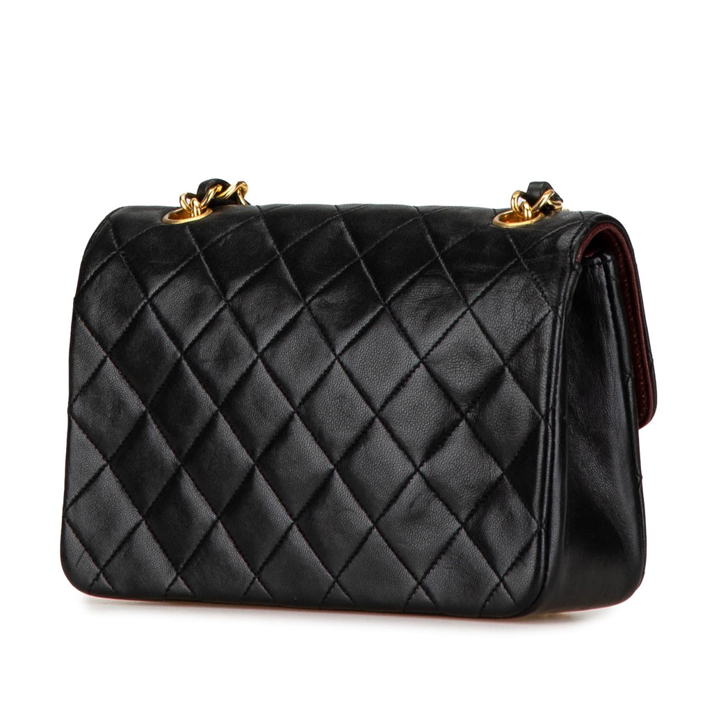 Chanel Mini Quilted Lambskin CC Single Flap (SHG-RoKQI5)