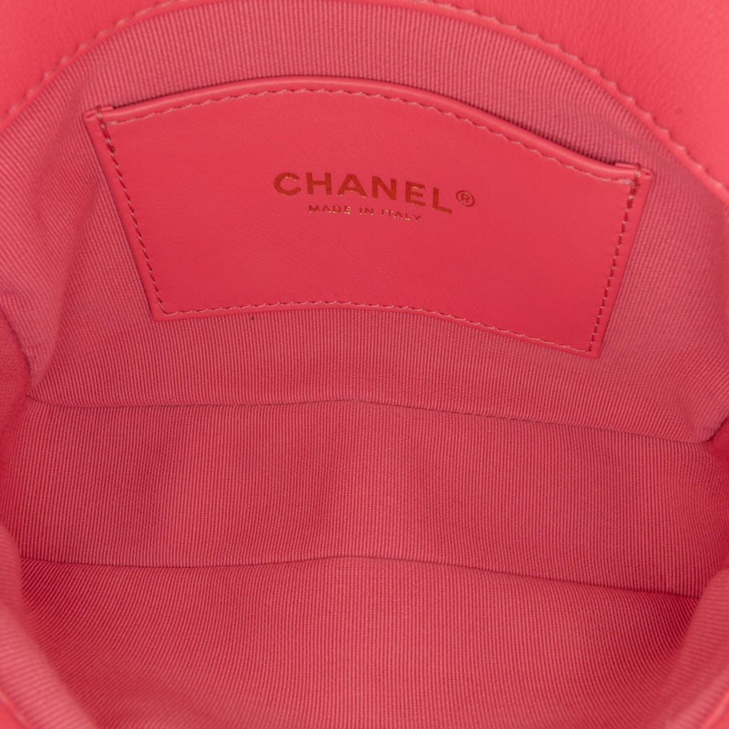 Chanel Mini Quilted Lambskin Plexiglass Coco Love Flap (SHG-jg1Sc6)