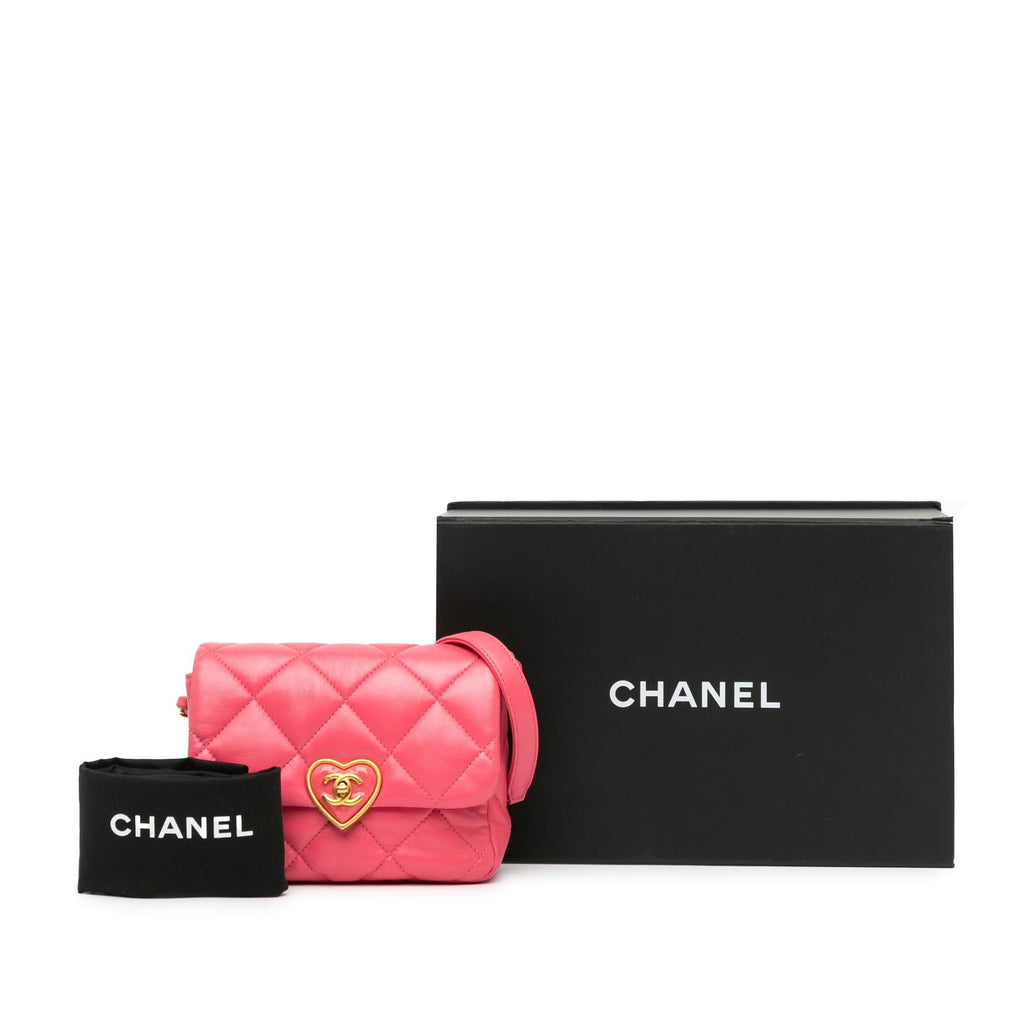 Chanel Mini Quilted Lambskin Plexiglass Coco Love Flap (SHG-jg1Sc6)