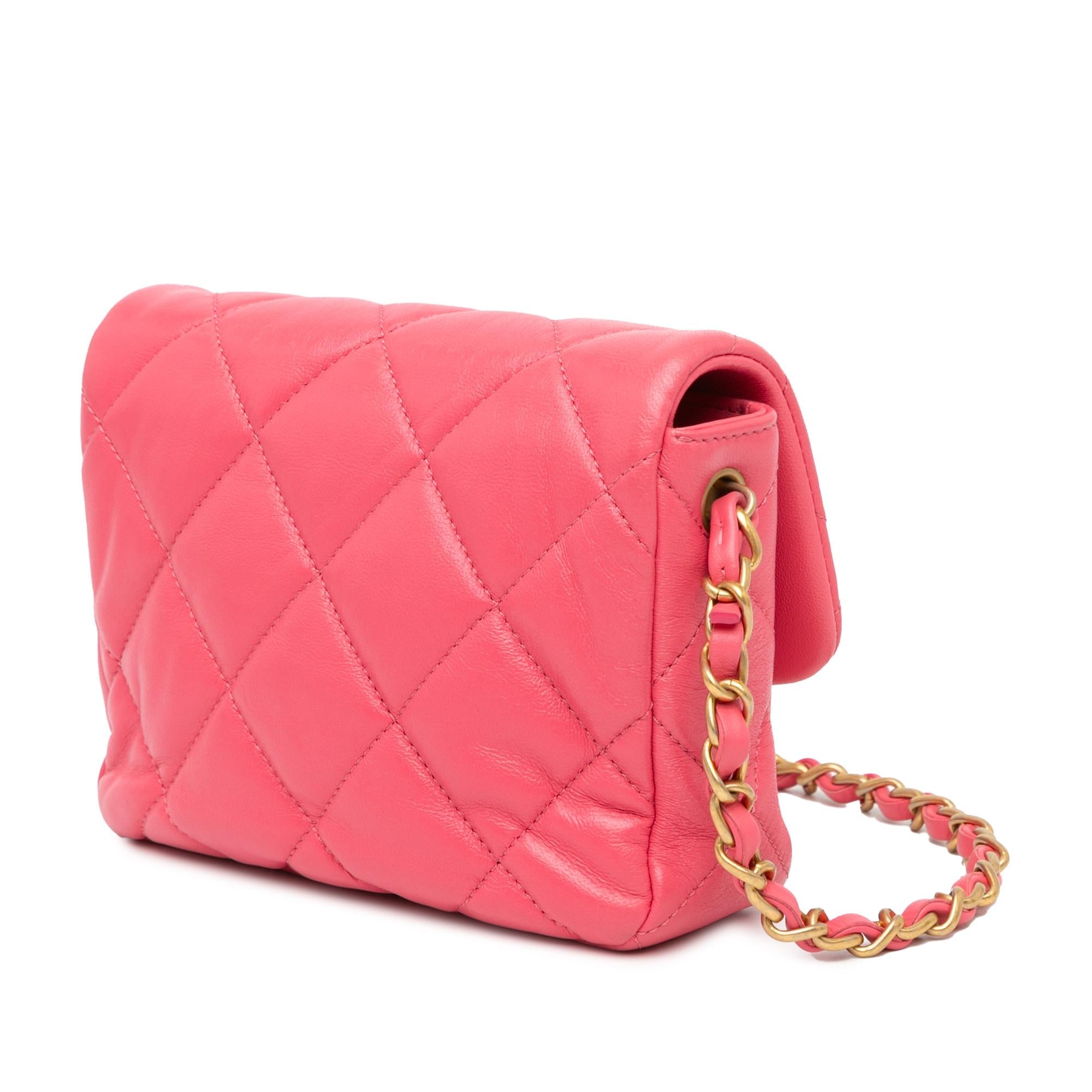 Chanel Mini Quilted Lambskin Plexiglass Coco Love Flap (SHG-jg1Sc6)