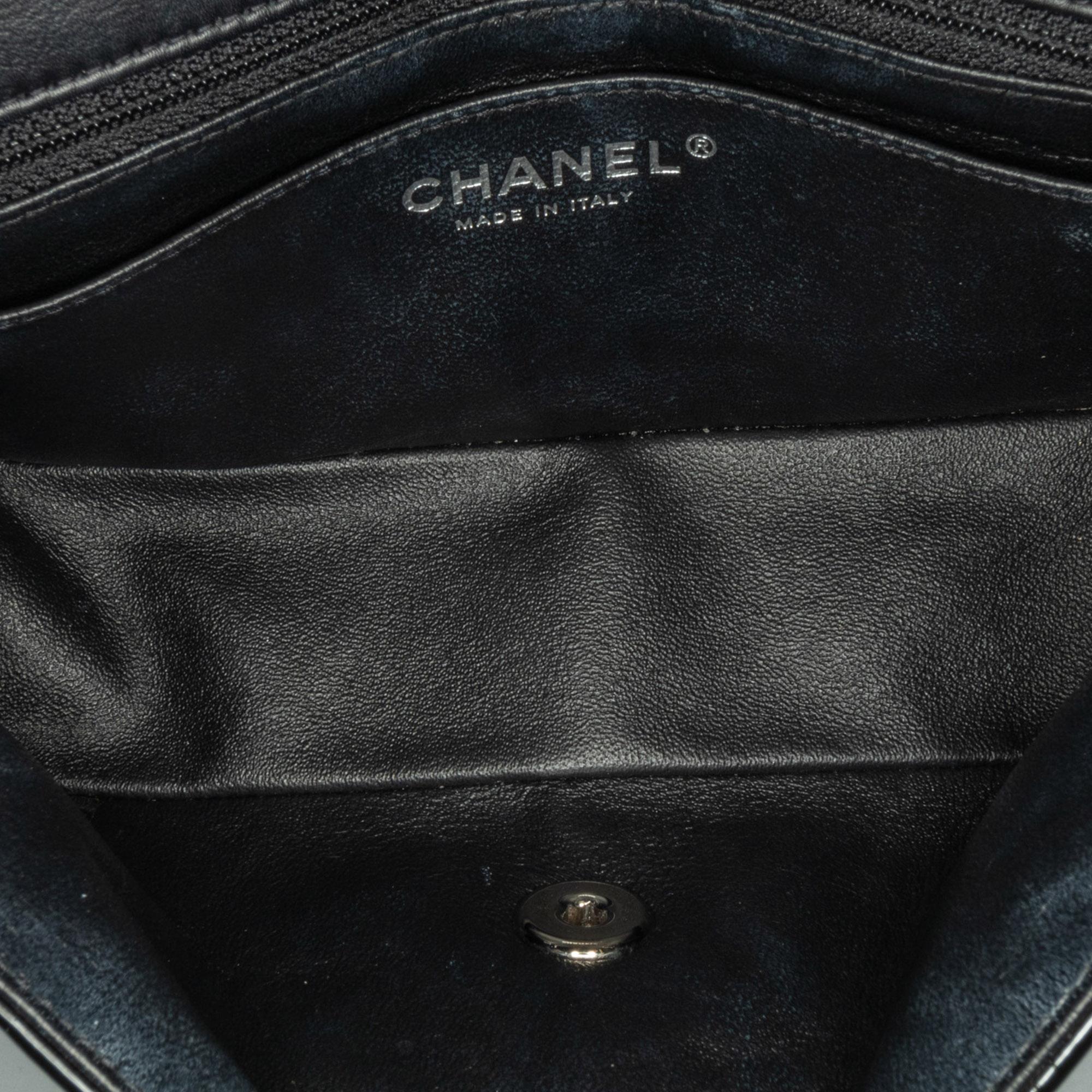 Chanel Mini Rectangular Classic Chevron Patent Single Flap (SHG-3MlT53)