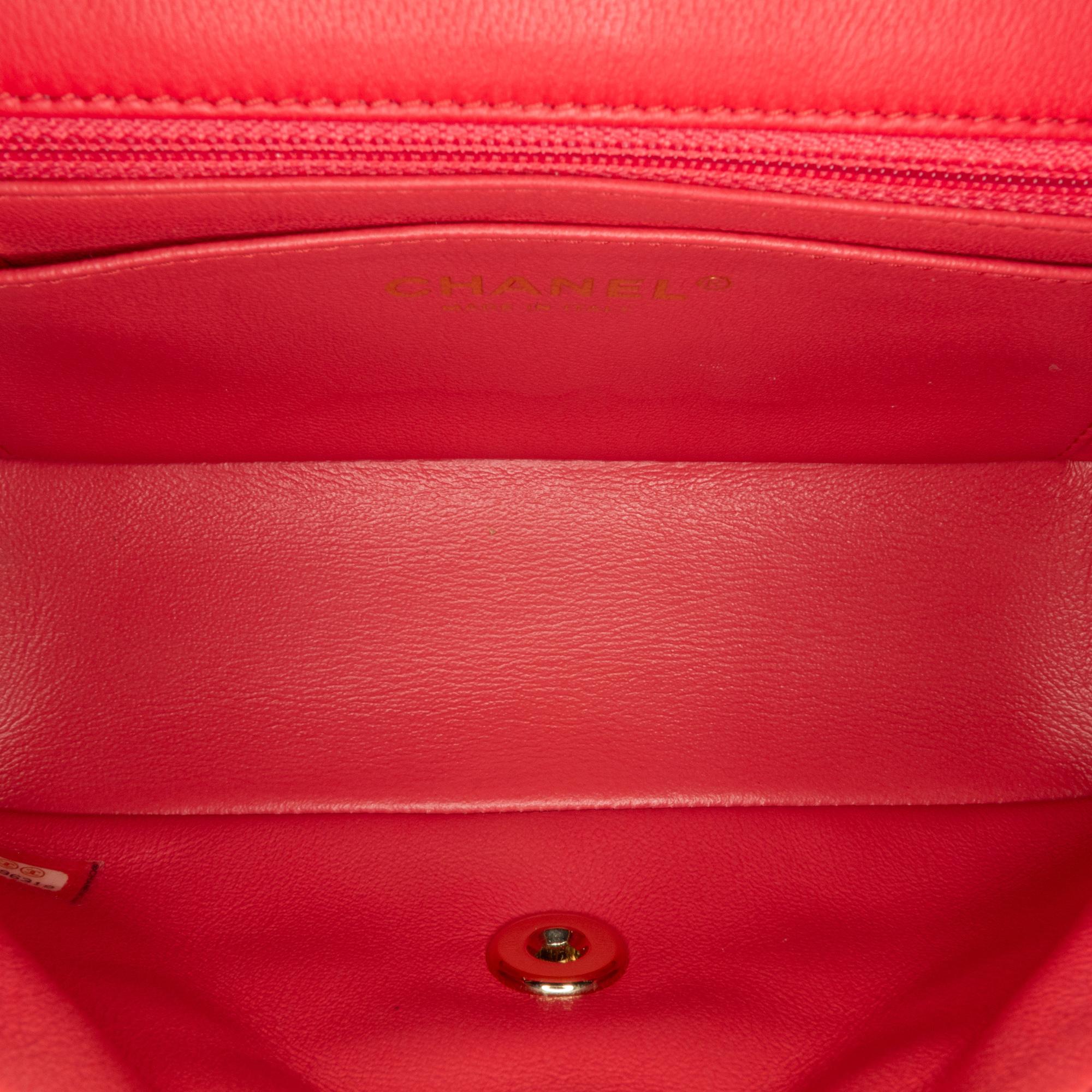 Chanel Mini Rectangular Classic Lambskin Single Flap (SHG-aMDNhD)