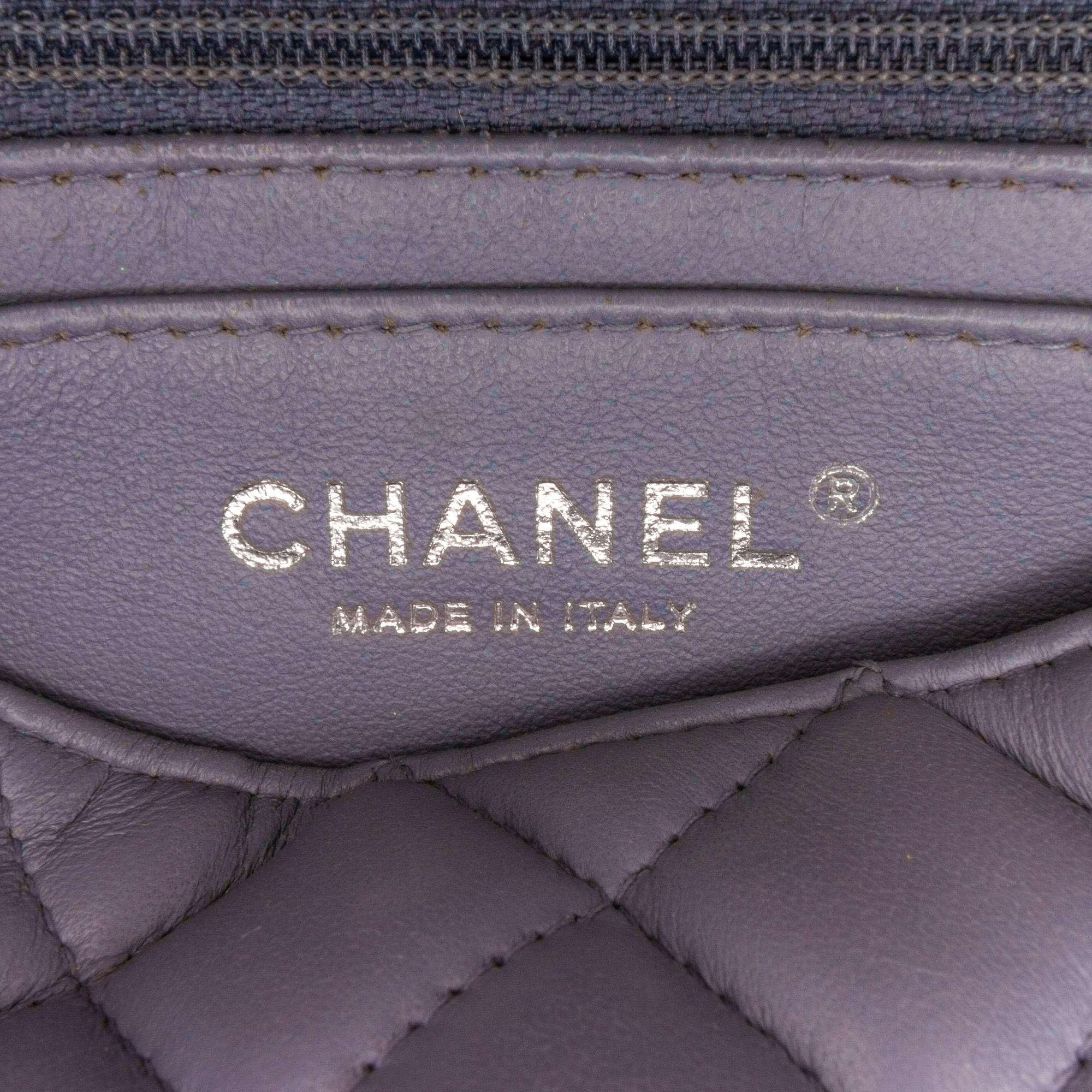 Chanel Mini Rectangular Classic Lambskin Single Flap (SHG-vQkc6V)