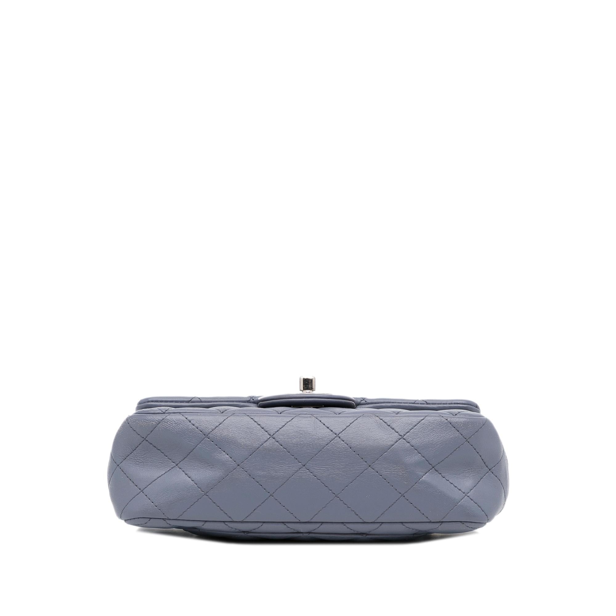 Chanel Mini Rectangular Classic Lambskin Single Flap (SHG-vQkc6V)